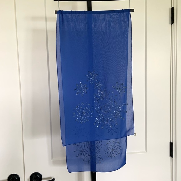 🛍️🛍️ Blue sheer sparkle scarf NOS - Picture 6 of 8